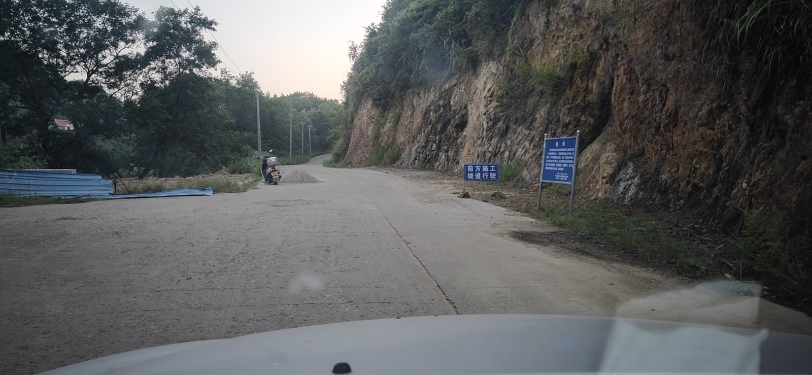 万安县蜀水河休闲度假旅游区公路改建工程（一期工程谷中点）(图8)